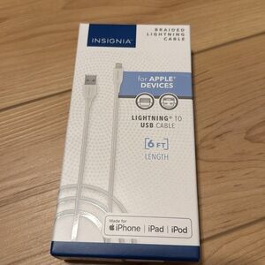Insignia Lightning to USB charger cable